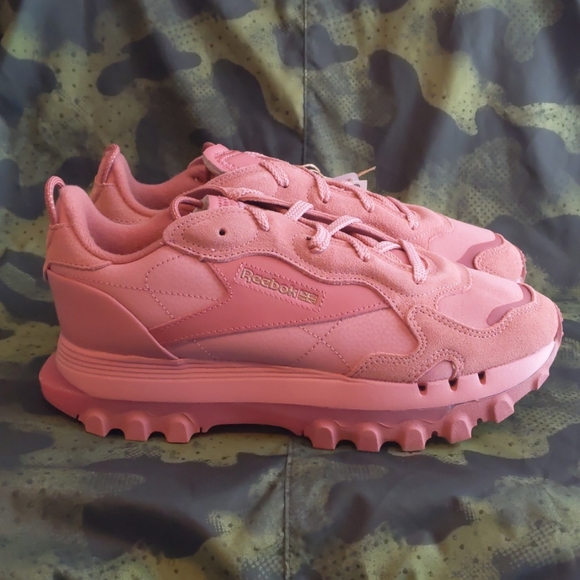 NWT Edgy Reebok Classic Leather Cardi B Shoes - Picture 6 of 8